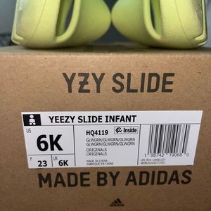 Yeezy Infant Slide Glow Green